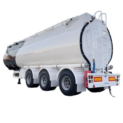 Robuste Kraftstofftanker-Semi-Anhänger: Für den sicheren und effizienten Transport von flüssigem Kraftstoff und gefährlichen Stoffen in Afrika entwickelt