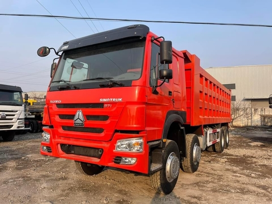 Howo Marke 8x4 Dump Truck 375/450 PS Manuelle Getriebe Diesel Kraftstoff Neuer Zustand Beliebt für den Bau