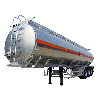 Kraftstofftankschiff Halbanhänger für den sicheren und effizienten Transport von flüssigem Kraftstoff und gefährlichen Stoffen